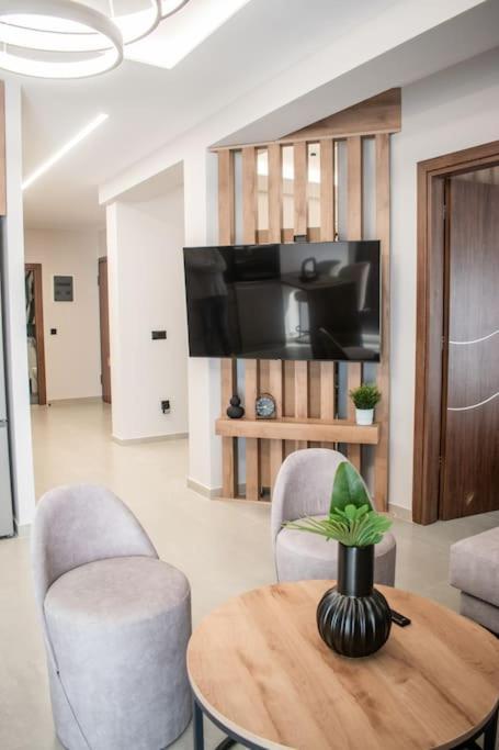 Ferienwohnung Heaven On The 7Th Thessaloniki Exterior foto